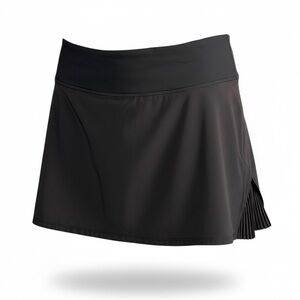 Lululemon Play Off The Pleats Skirt  13" Black Skort with Pockets Size 10